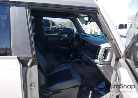 2023 Ford Bronco Black Diamond from USA, damaged, VIN 1FMEE5DH5PLB55829